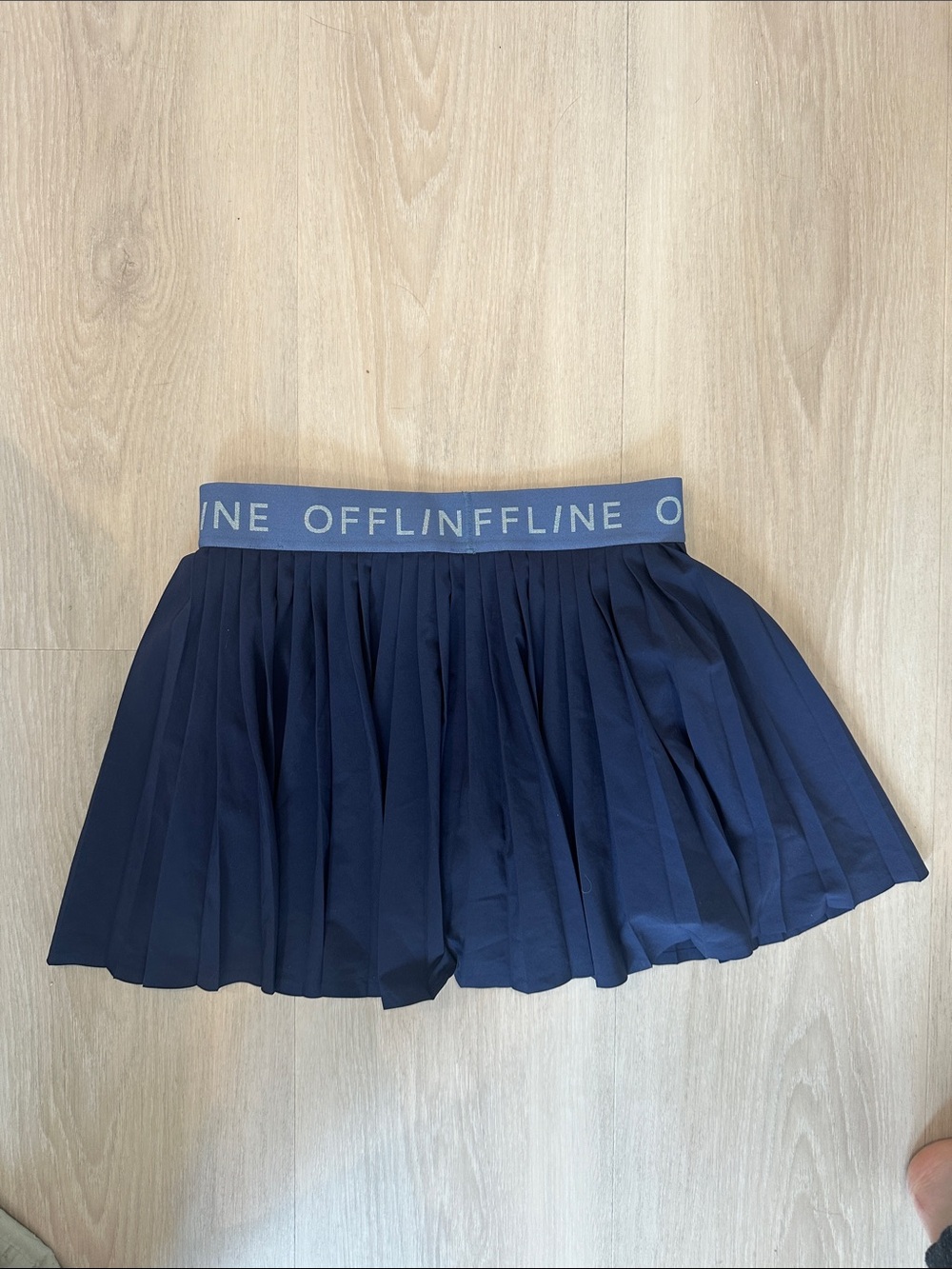 NWT Aerie Offline Navy Pleated Mini Athletic Skirt - Picture 3 of 3